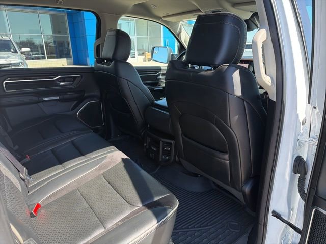 Used 2022 RAM 1500 Laramie AWD/4WD image 30