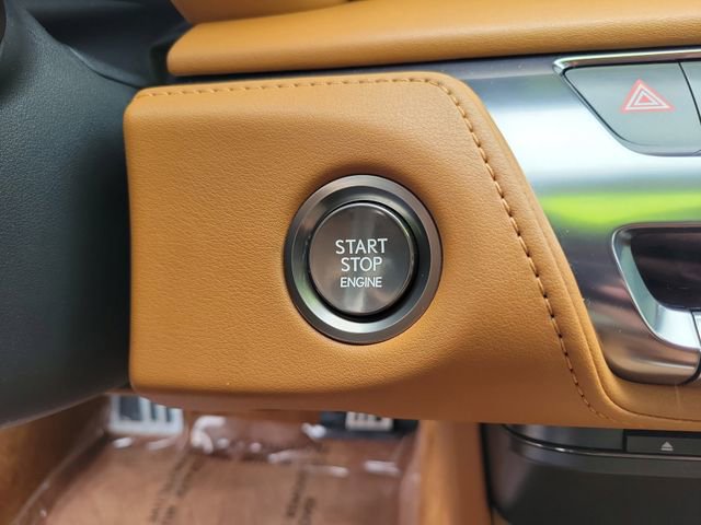 Used 2018 Lexus LC 500 Coupe w/ Performance Package RWD image 24