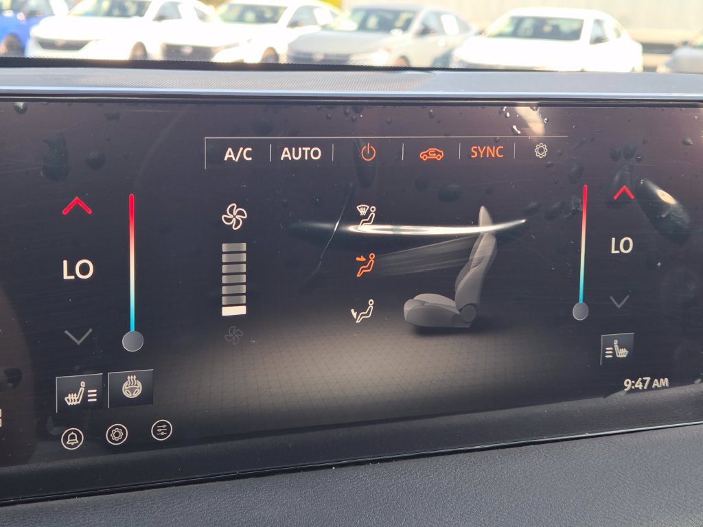 New 2027 Nissan Sentra SR w/ SR All Weather Package FWD image 4