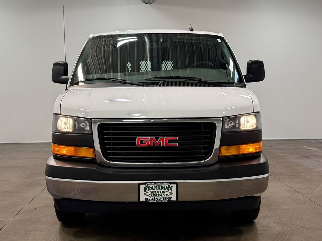Used 2024 GMC Savana 2500 w/ Driver Convenience Package image 34
