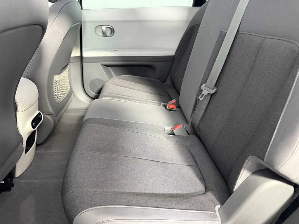 Used 2024 Hyundai Ioniq 5 SEL RWD image 27