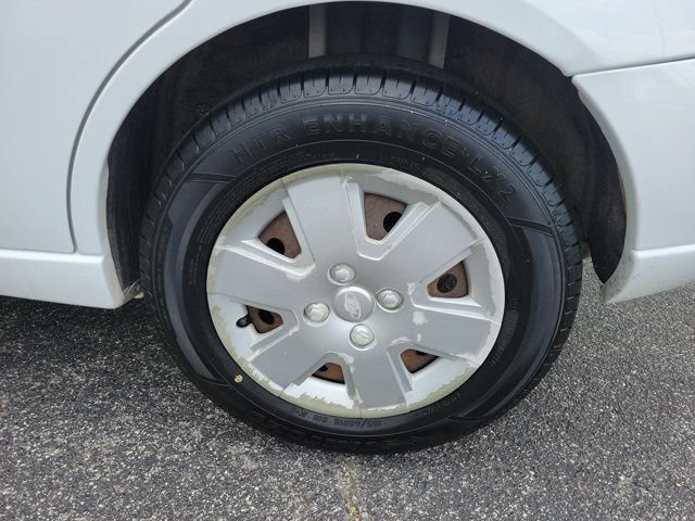 Used 2007 Ford Focus SE FWD image 21