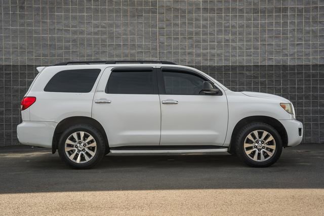 Used 2010 Toyota Sequoia Limited image 4