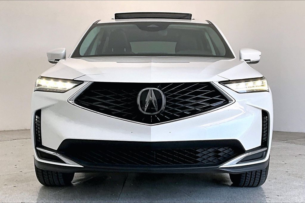 Certified 2025 Acura MDX FWD image 3
