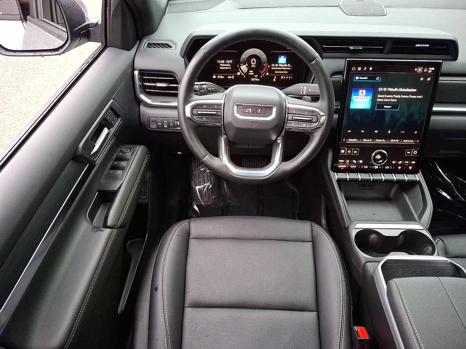 Certified 2026 GMC Terrain Elevation w/ Elevation Premium Package AWD/4WD image 11