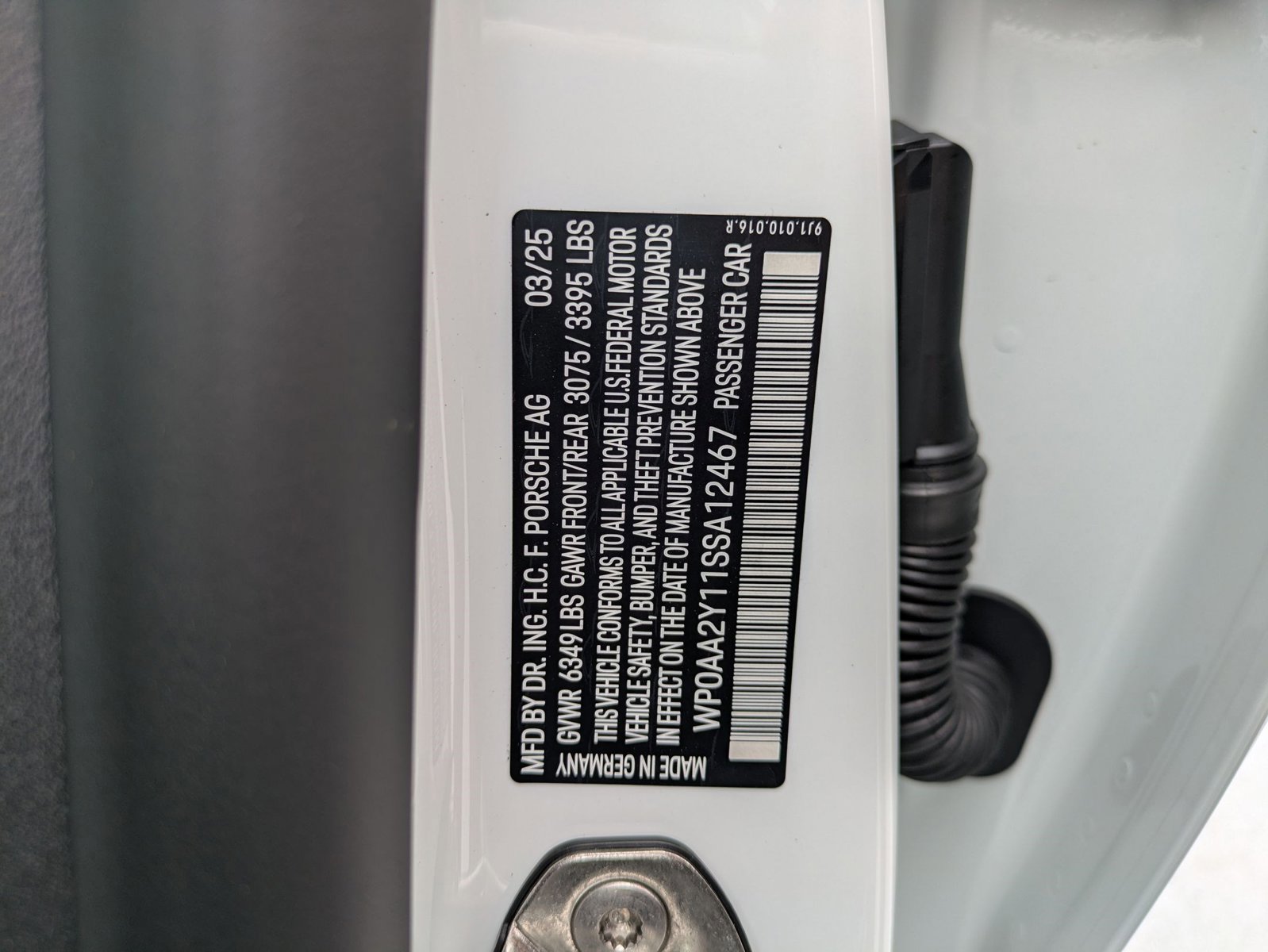 New 2025 Porsche Taycan image 27