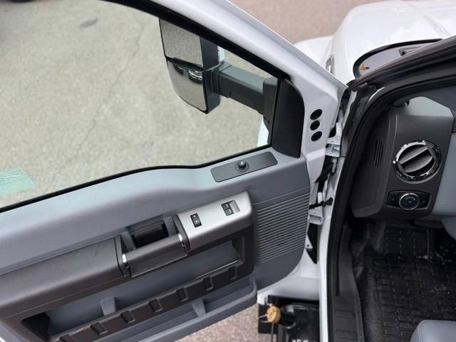 New 2026 Ford F650 2WD Regular Cab Super Duty image 14