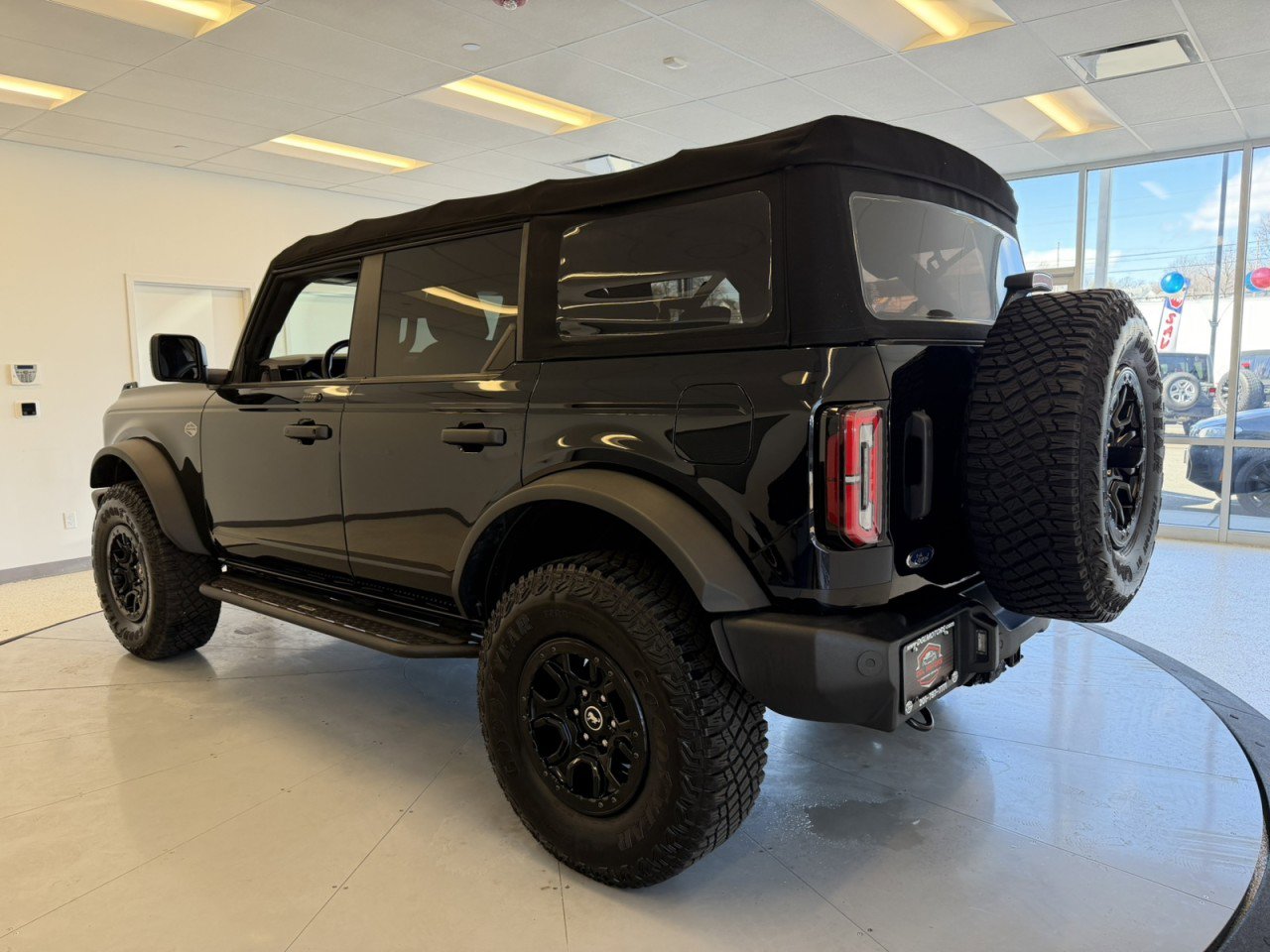 Used 2022 Ford Bronco Wildtrak image 61