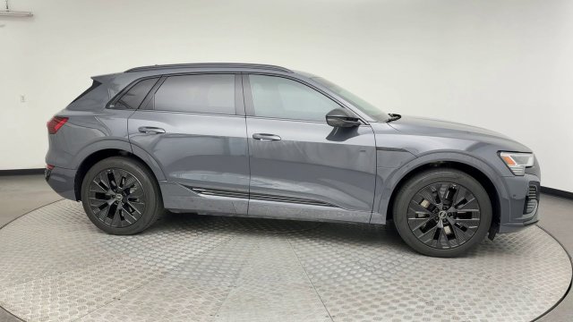 Certified 2024 Audi Q8 e-tron Premium Plus w/ Prestige Package AWD/4WD image 9