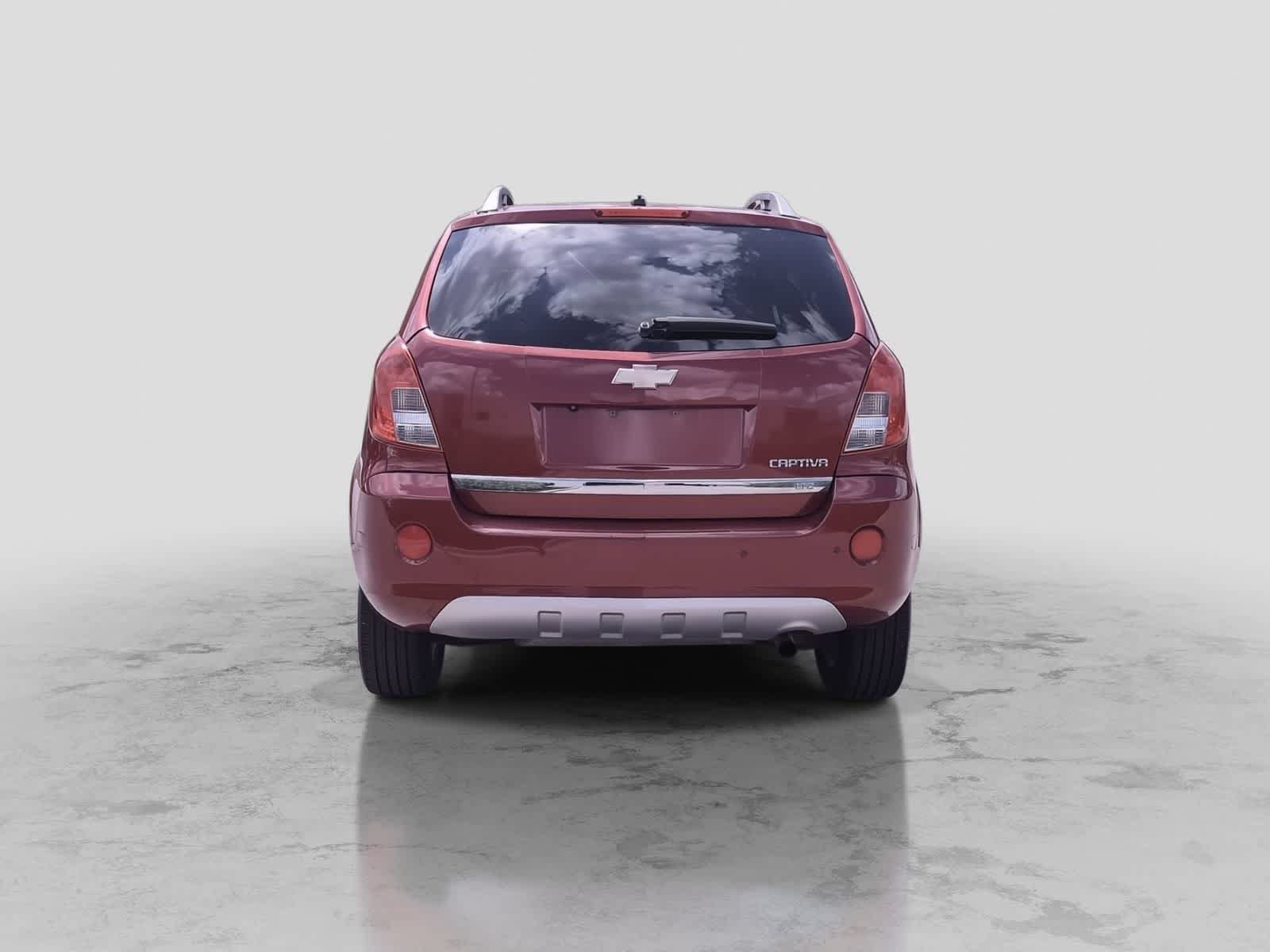 Used 2013 Chevrolet Captiva Sport LTZ FWD image 7