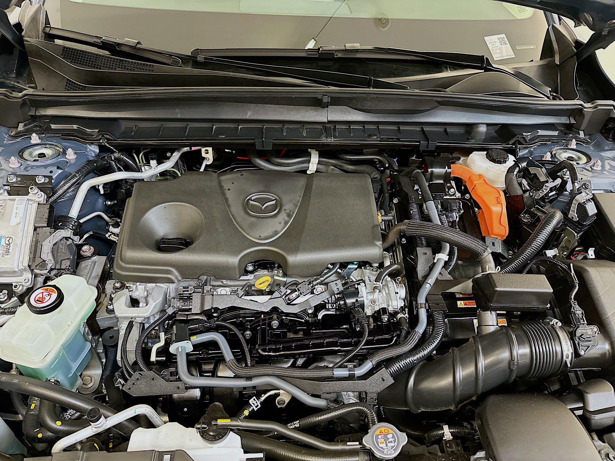 Used 2025 MAZDA CX-50 AWD 2.5 Hybrid w/ Premium Pkg image 36