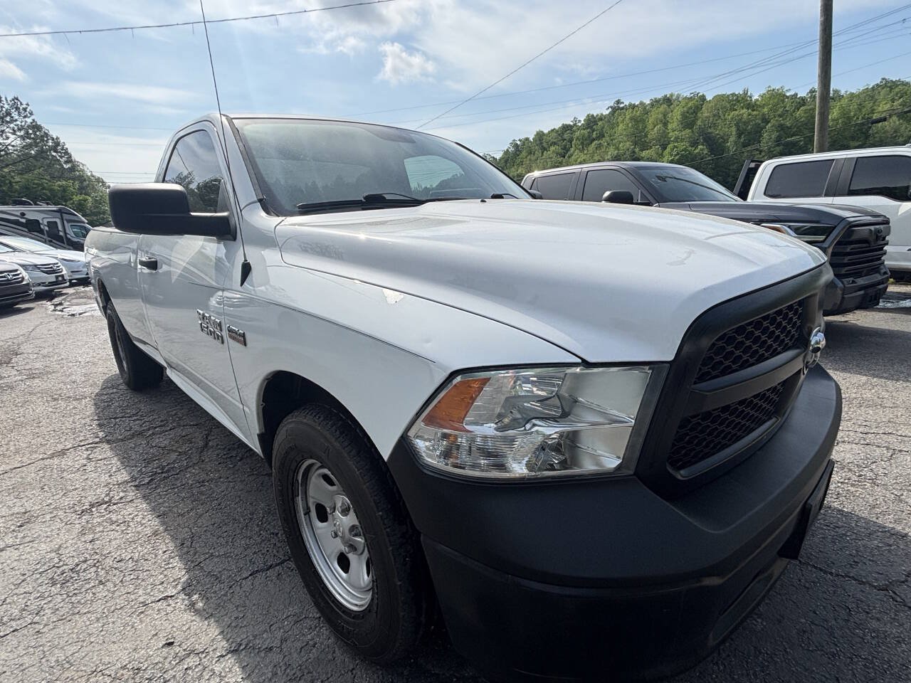 Used 2017 RAM 1500 Tradesman w/ Power & Remote Entry Group RWD image 14