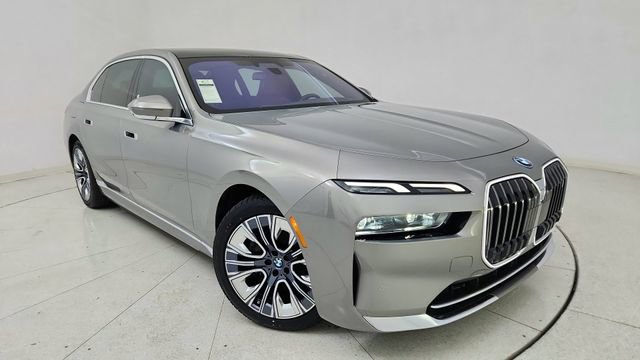 Used 2023 BMW i7 xDrive60 image 1