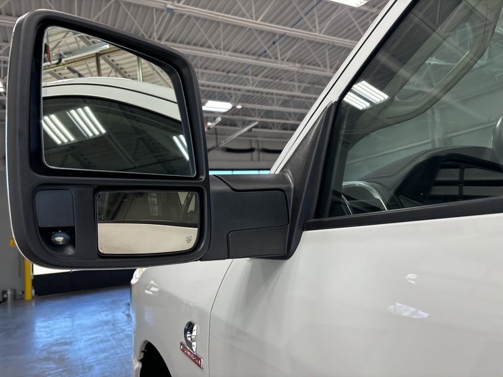 Used 2024 RAM 2500 Laramie AWD/4WD image 27