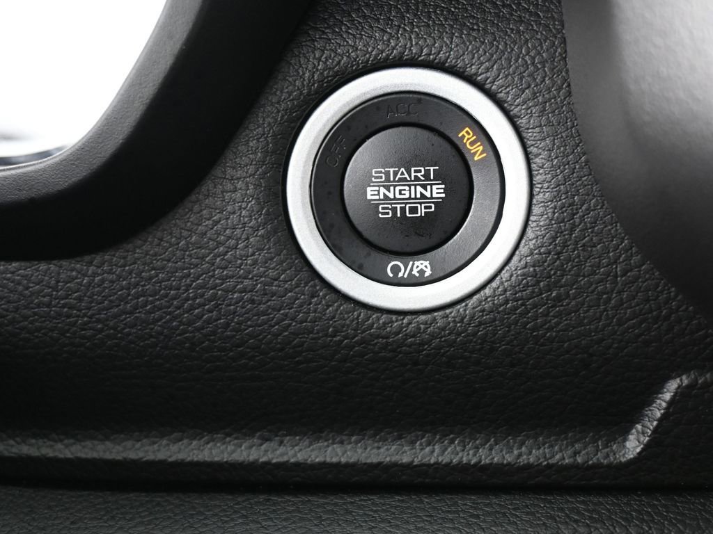 Used 2020 RAM 1500 Laramie w/ Sport Appearance Package image 29