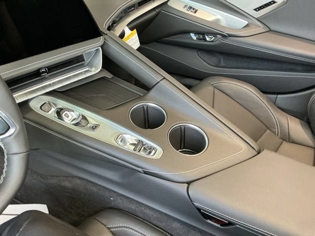 New 2027 Chevrolet Corvette Stingray Convertible w/ 2LT RWD image 10