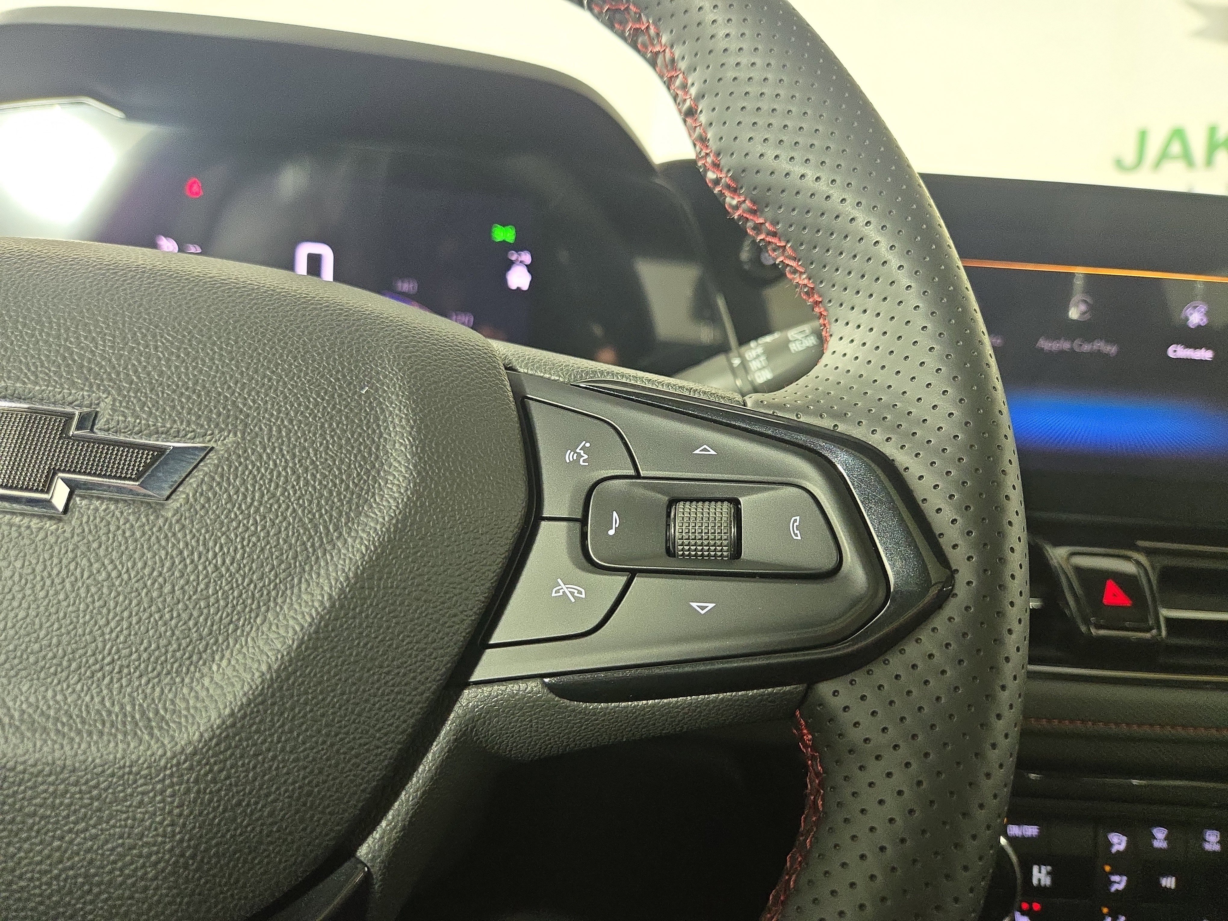 Certified 2025 Chevrolet TrailBlazer RS w/ Convenience Package image 16