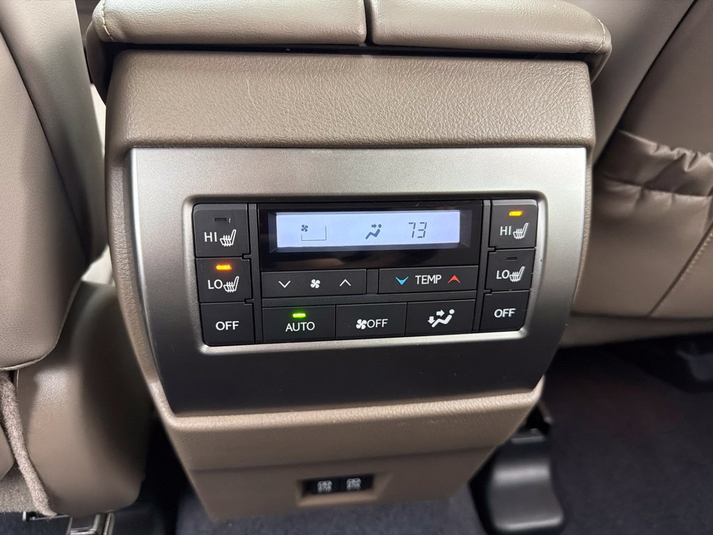 Used 2023 Lexus GX 460 Premium w/ Premium Package AWD/4WD image 10