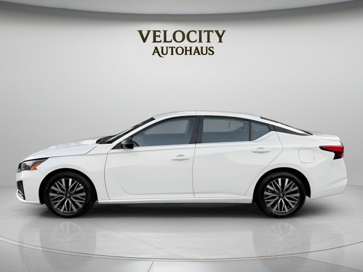 Used 2026 Nissan Altima 2.5 SV FWD image 4