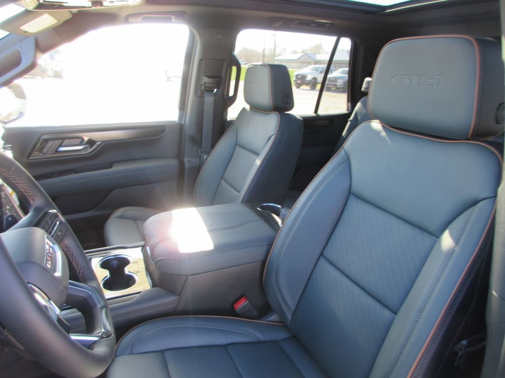 New 2026 GMC Yukon AT4 image 12