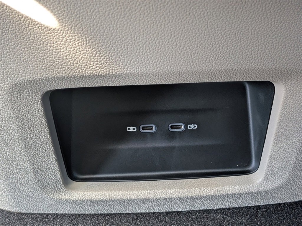 New 2026 Volkswagen Atlas SE image 15