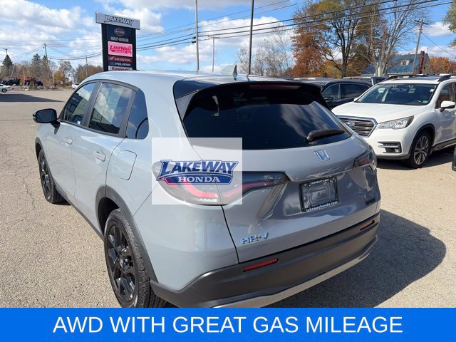 Used 2024 Honda HR-V Sport image 4