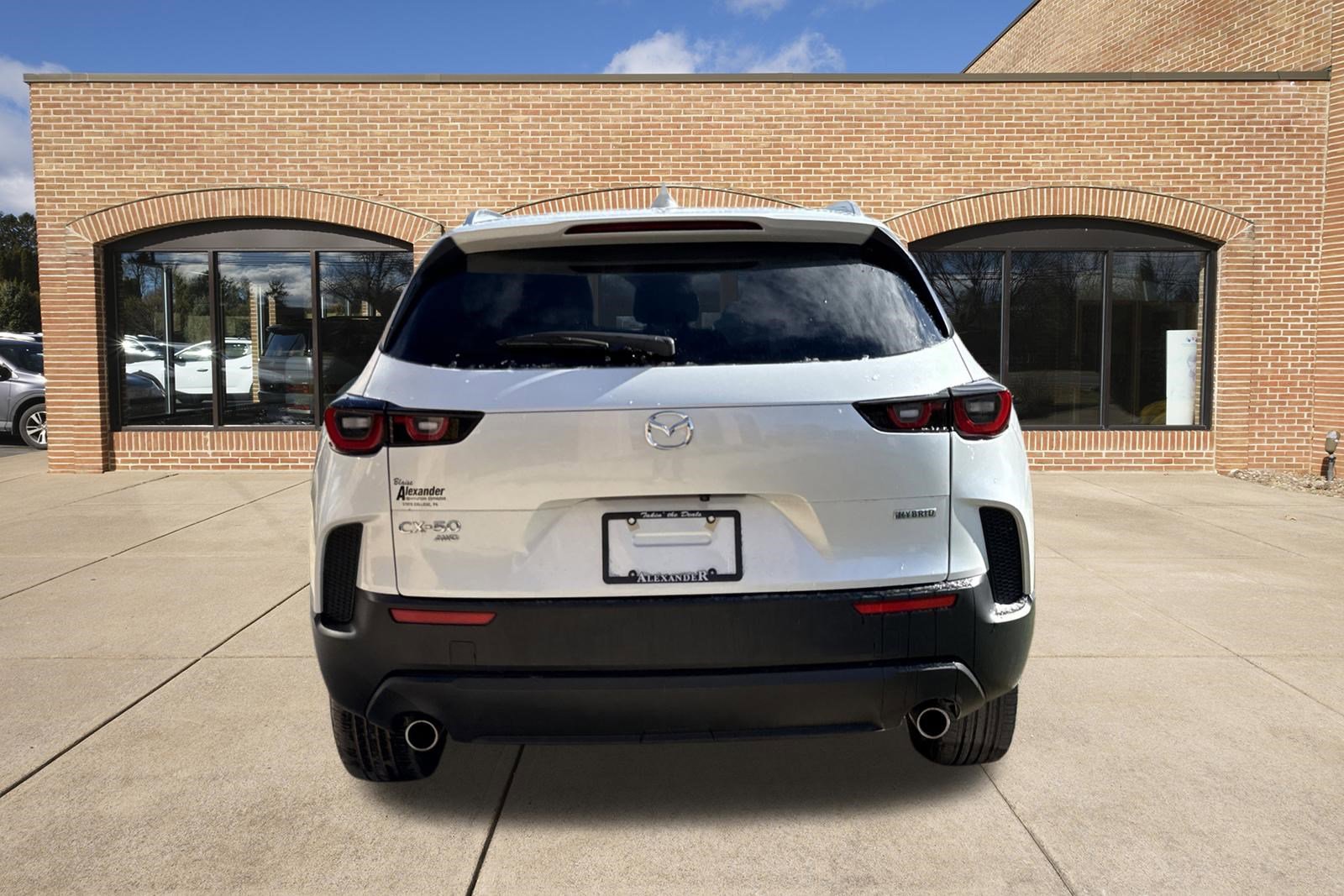 Certified 2025 MAZDA CX-50 2.5 Hybrid w/ Premium Plus Pkg image 4