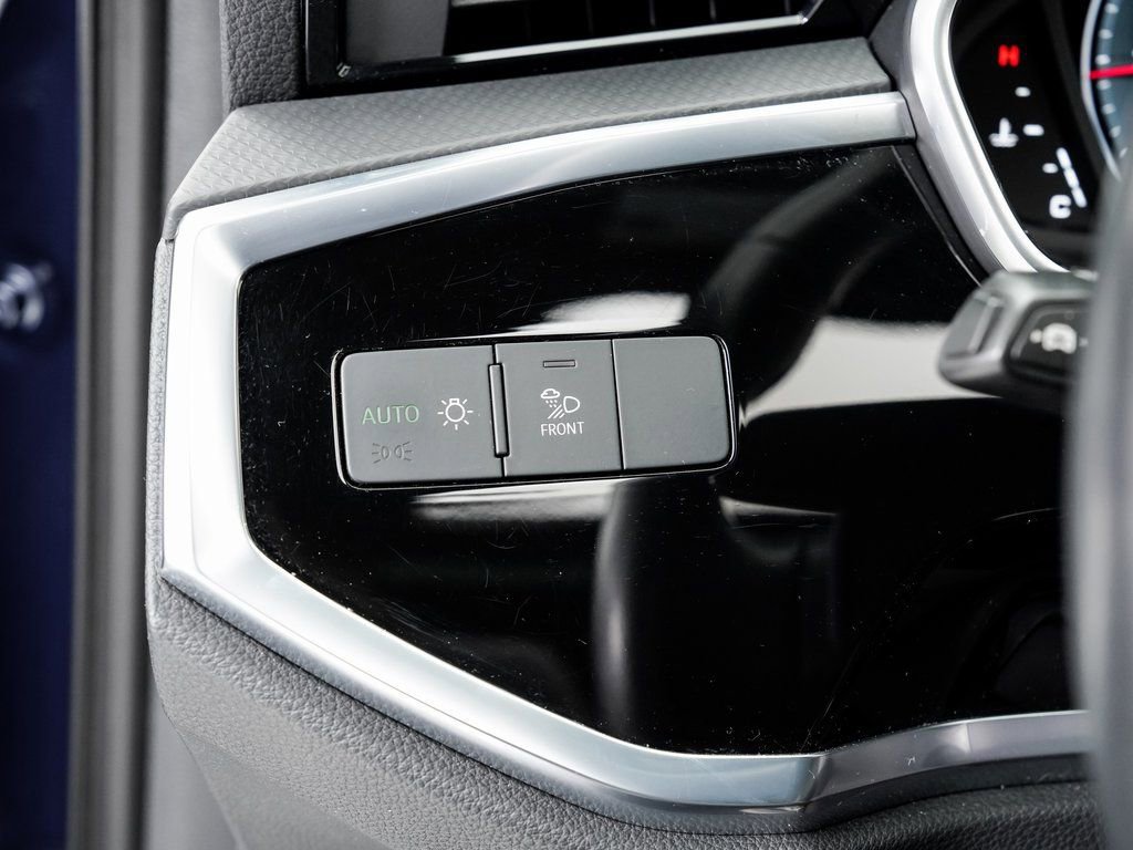 Certified 2022 Audi Q3 2.0T Premium Plus w/ Premium Plus Package AWD/4WD image 10