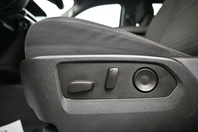 Used 2024 Chevrolet Silverado 2500 LT AWD/4WD image 15