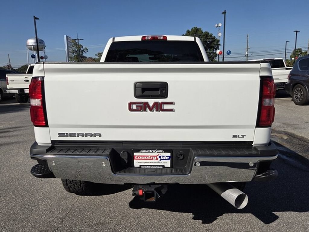 Used 2017 GMC Sierra 2500 SLT w/ Duramax Plus Package AWD/4WD image 7