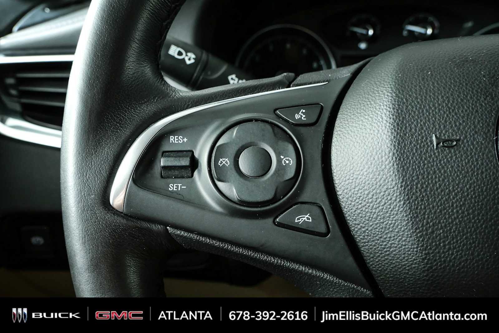 Used 2019 Buick Enclave Essence FWD image 10