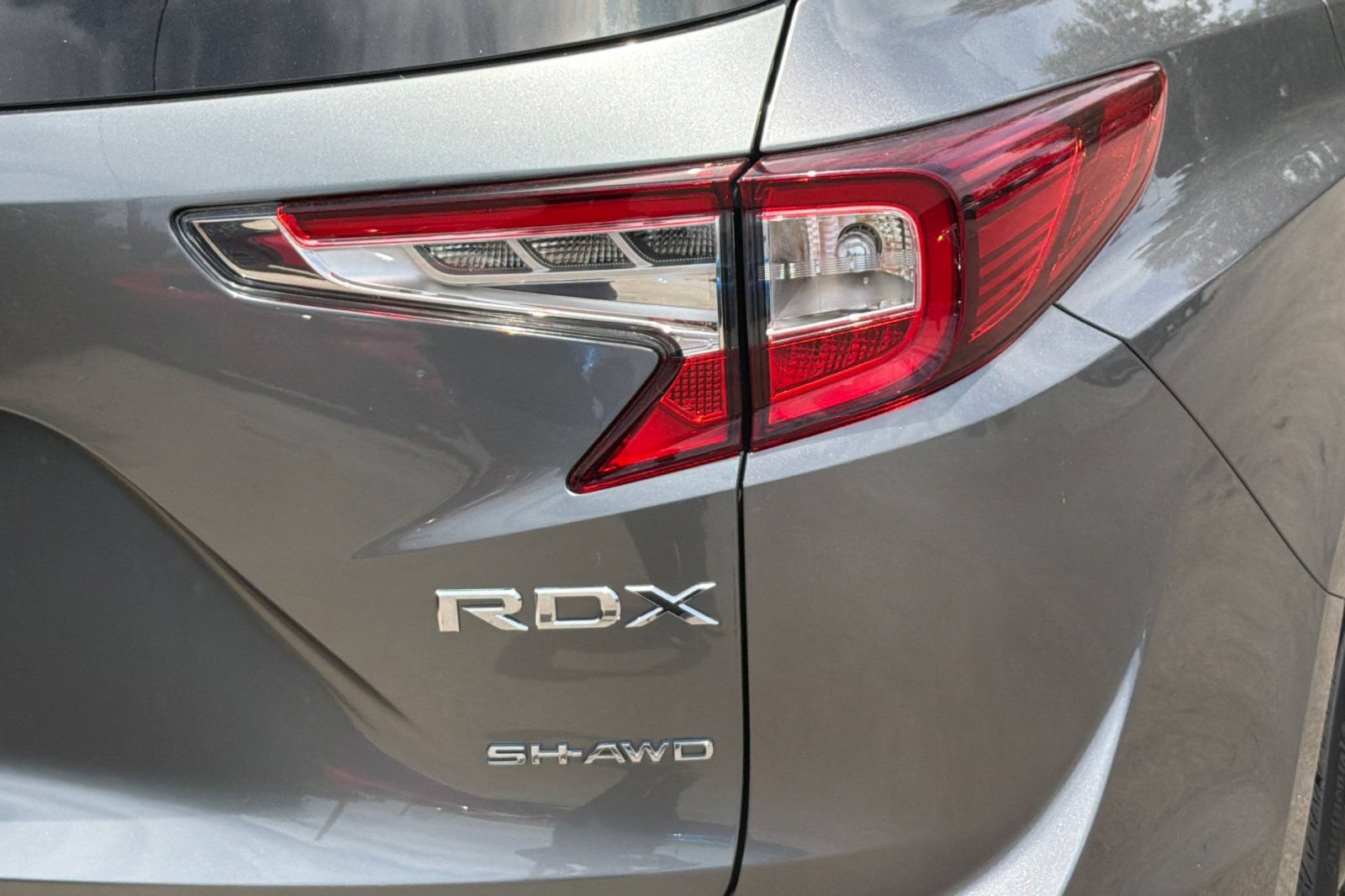 Certified 2025 Acura RDX SH-AWD image 33