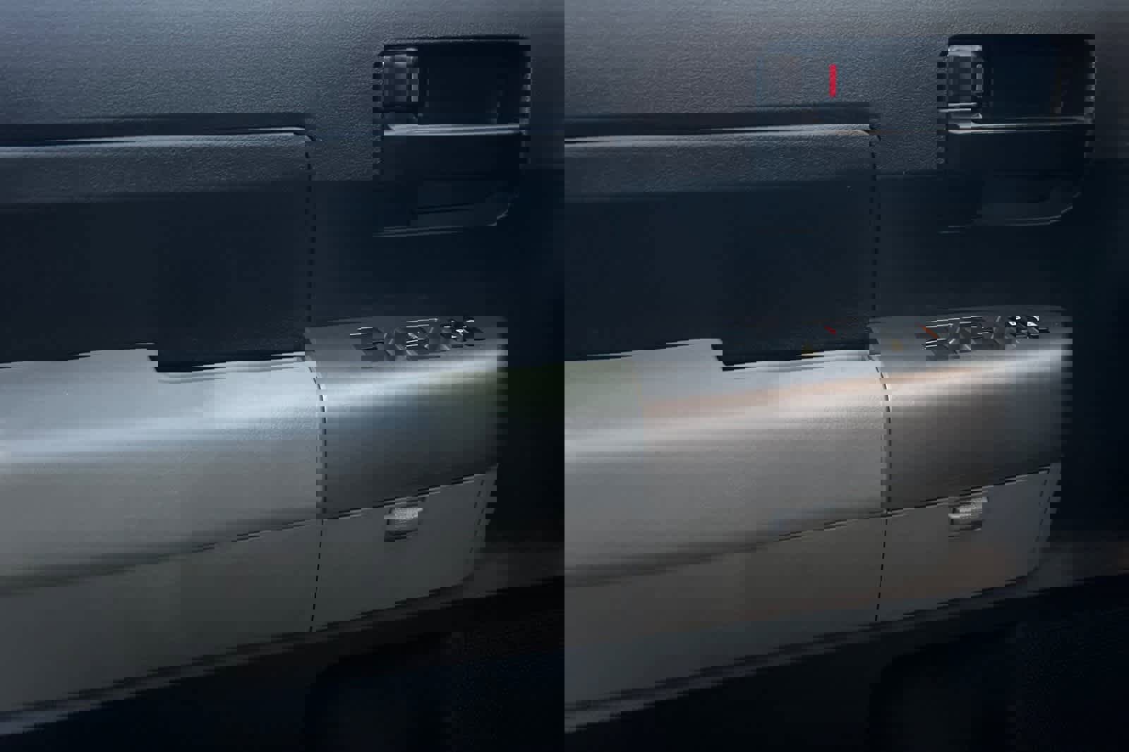 Used 2012 Toyota Tundra 2WD Double Cab image 13