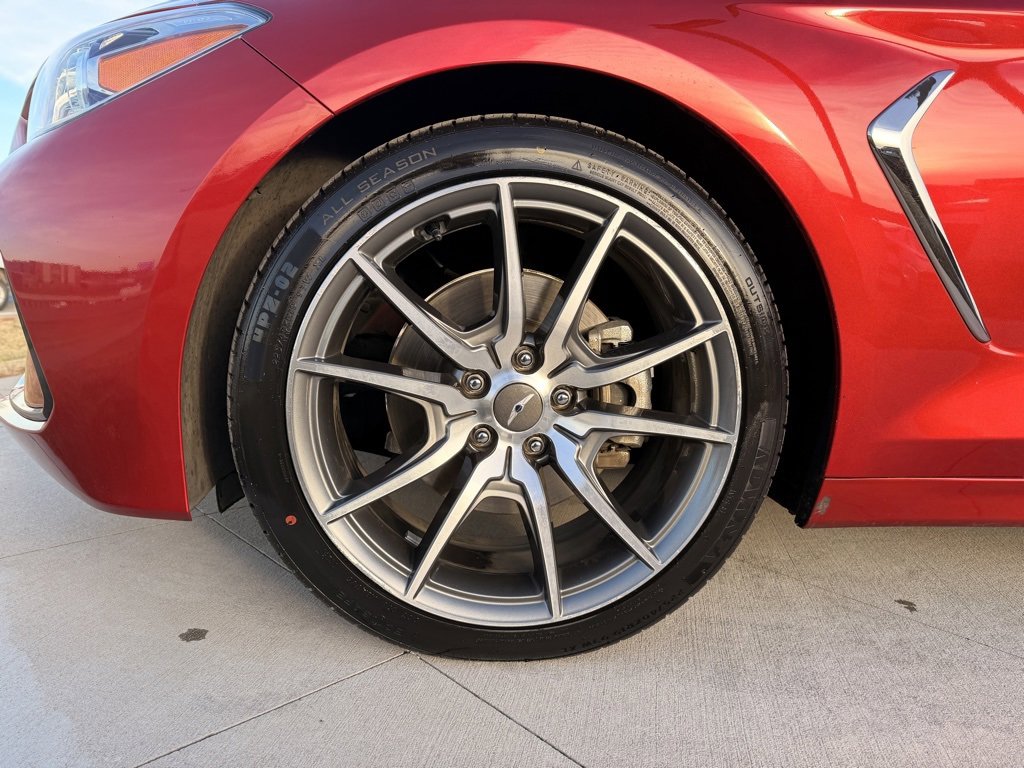 Used 2019 Genesis G70 2.0T Advanced w/ Dynamic Package image 18