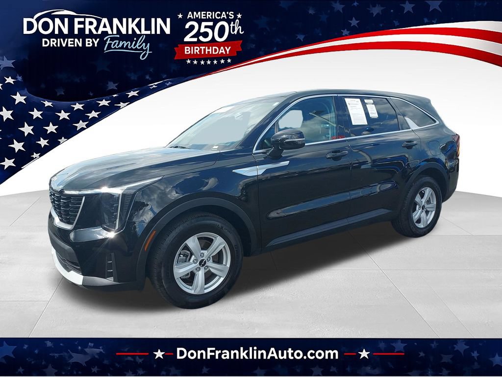 Used 2026 Kia Sorento LX FWD image 1
