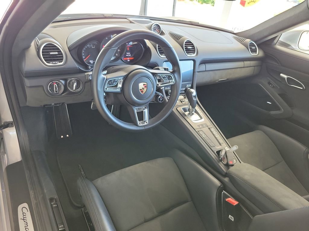 Certified 2025 Porsche 718 Cayman GTS image 12