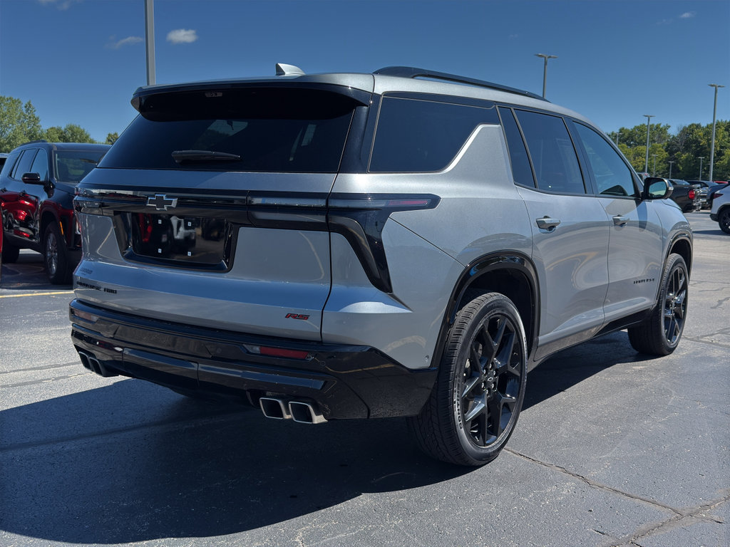 Certified 2024 Chevrolet Traverse RS w/ LPO, Floor Liner Package image 5