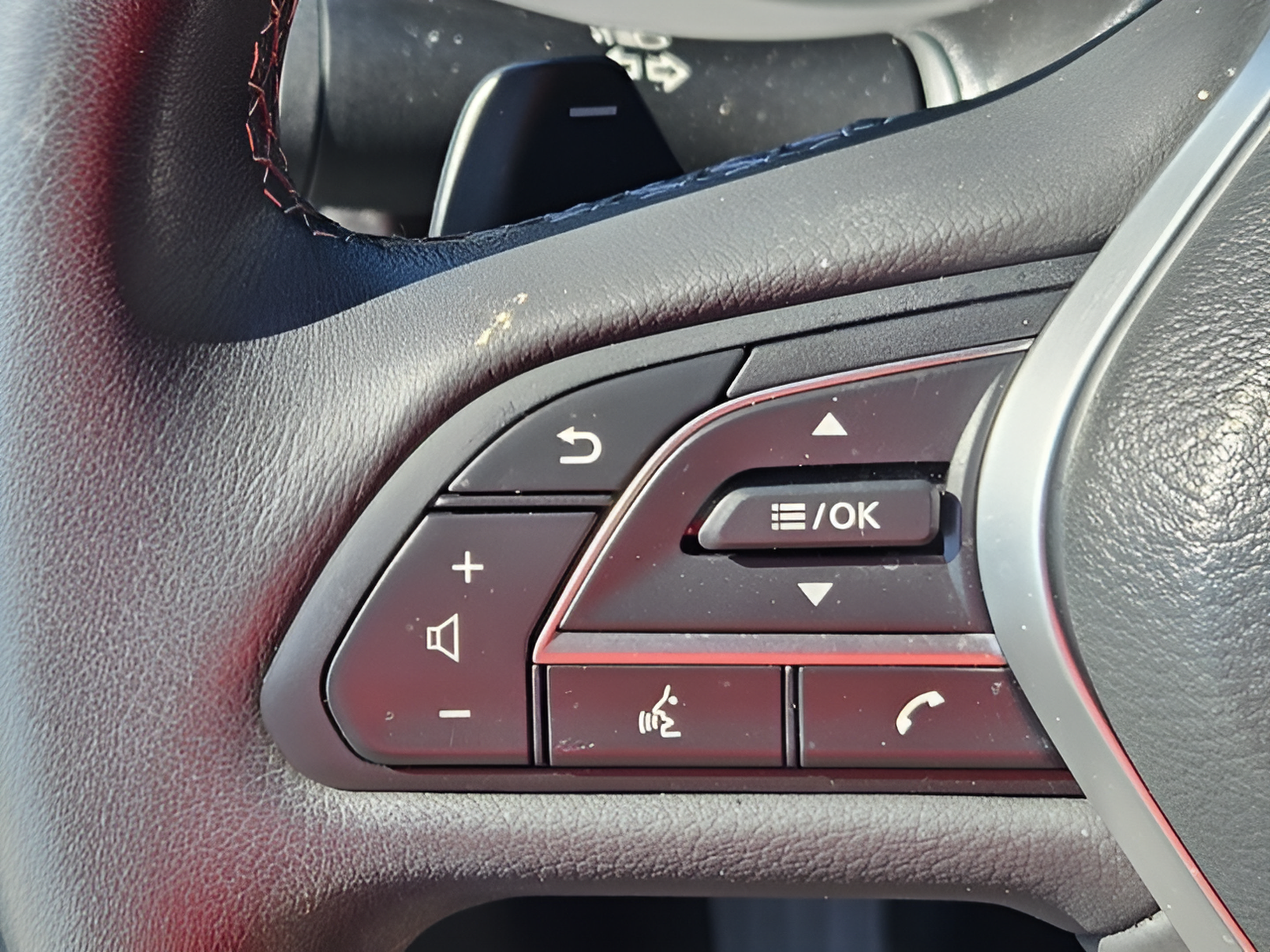 Used 2024 INFINITI QX50 Luxe FWD image 23