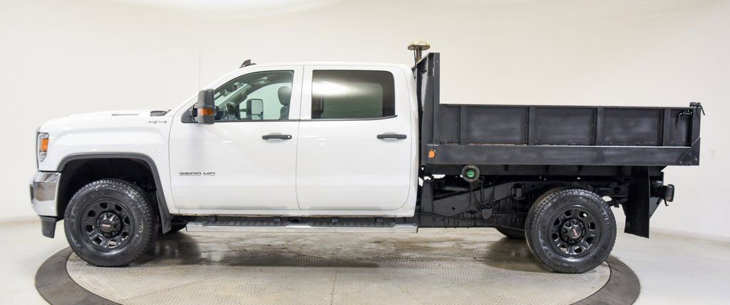 Used 2019 GMC Sierra 3500 4x4 Crew Cab w/ Sierra Convenience Package image 6