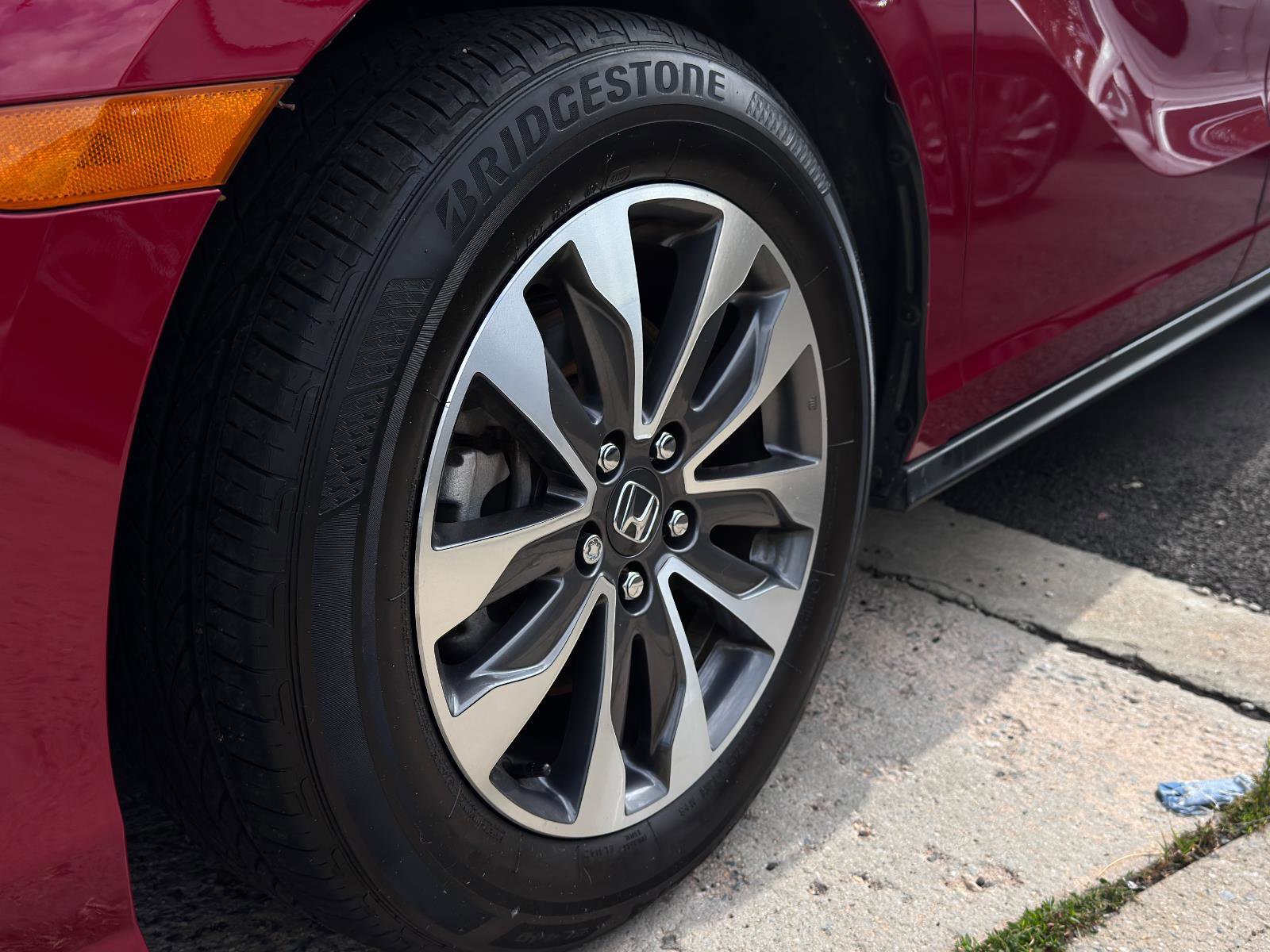 Used 2023 Honda Odyssey EX-L image 11