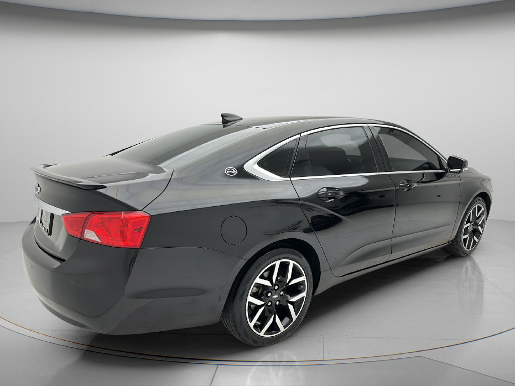 Used 2015 Chevrolet Impala LT FWD image 5