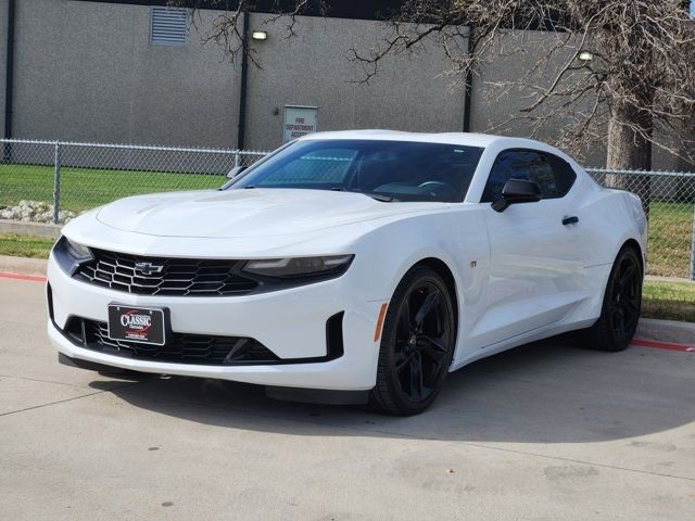 Used 2021 Chevrolet Camaro LT image 11