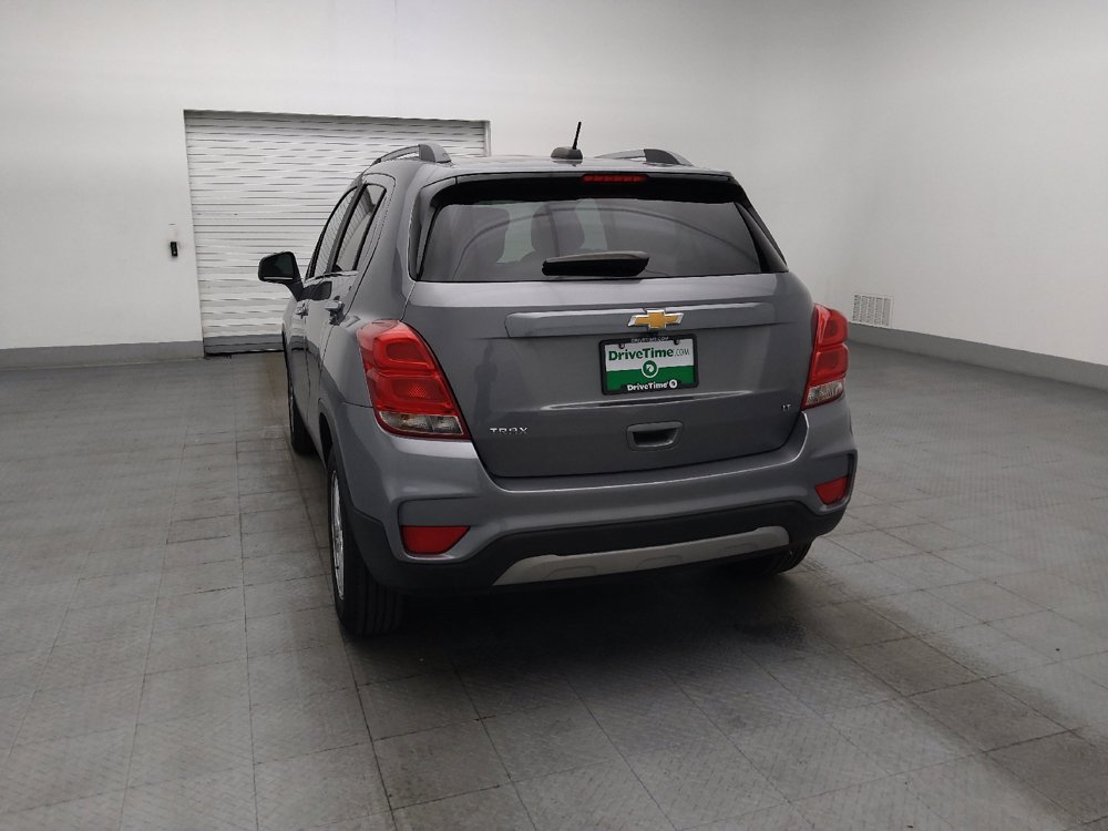 Used 2020 Chevrolet Trax LT w/ LT Convenience Package FWD image 6
