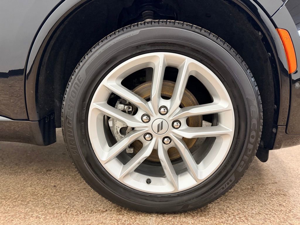 Used 2025 Dodge Durango GT image 30