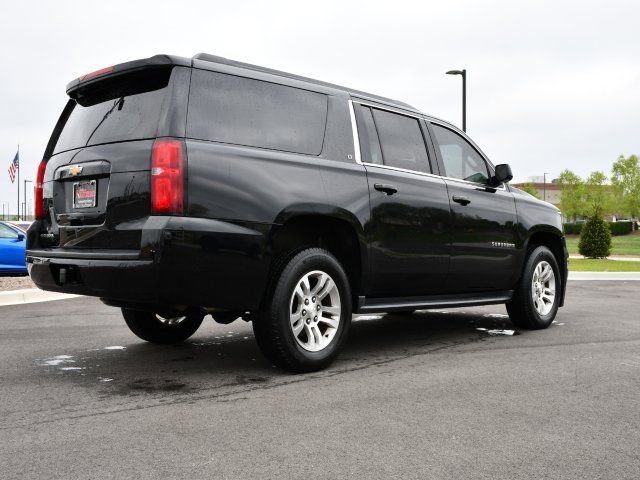 Used 2017 Chevrolet Suburban LT AWD/4WD image 7