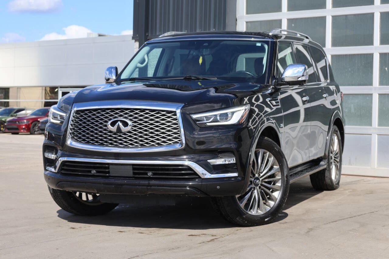 Used 2019 INFINITI QX80 Luxe AWD/4WD image 3