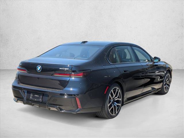 New 2026 BMW i7 xDrive60 AWD/4WD image 2