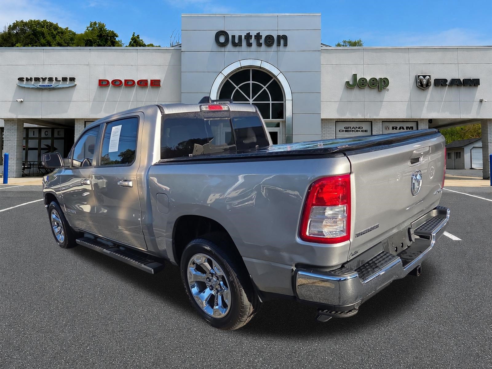 Certified 2022 RAM 1500 Big Horn AWD/4WD image 6
