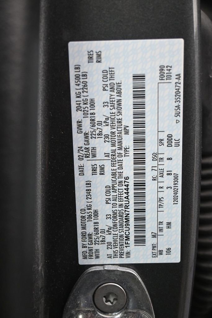 Used 2024 Ford Escape ST-Line image 9