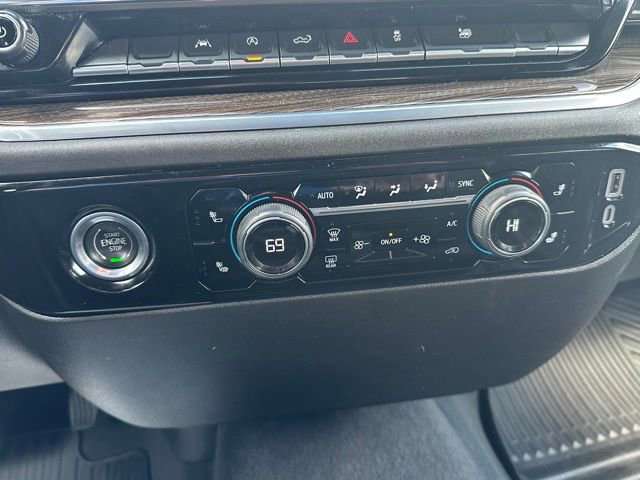Used 2024 Chevrolet Silverado 1500 LT AWD/4WD image 42
